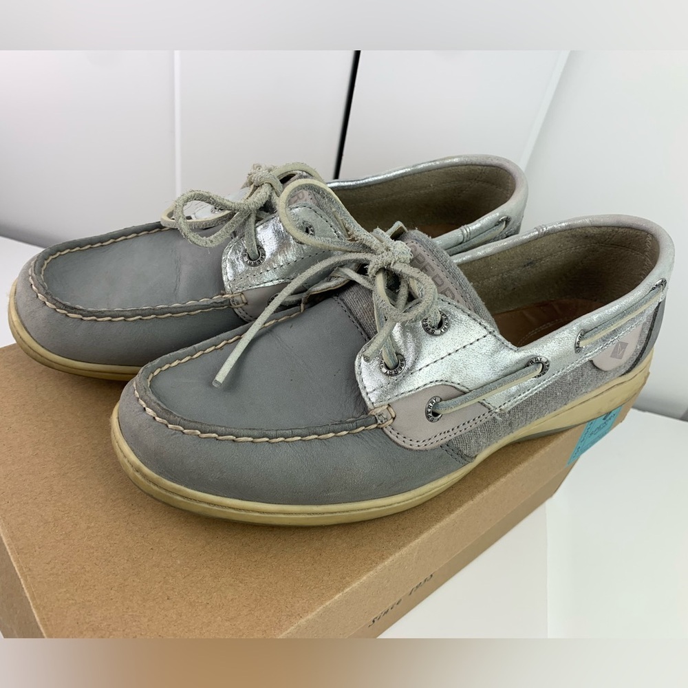 Sperry Bluefish Boat Shoes 8.5 Metallic Gray Silver Leather Slip Ons preppy Y2K
